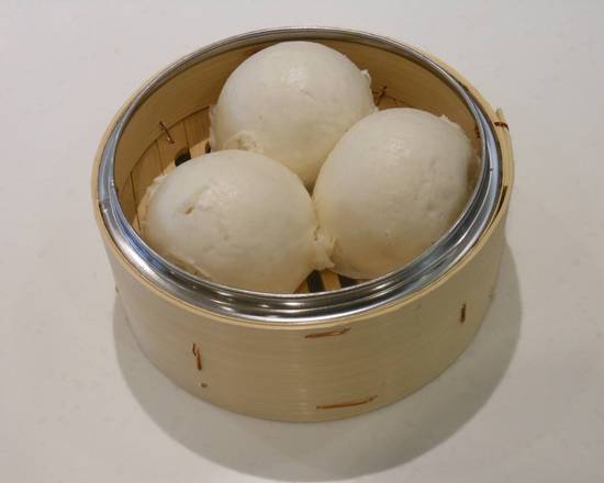 Steamed Creamy Egg Custard Buns 蒸香滑奶皇包